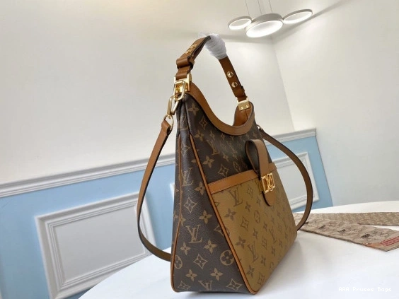 AAA Replica Ru METIS VUITTON LOUIS 0805